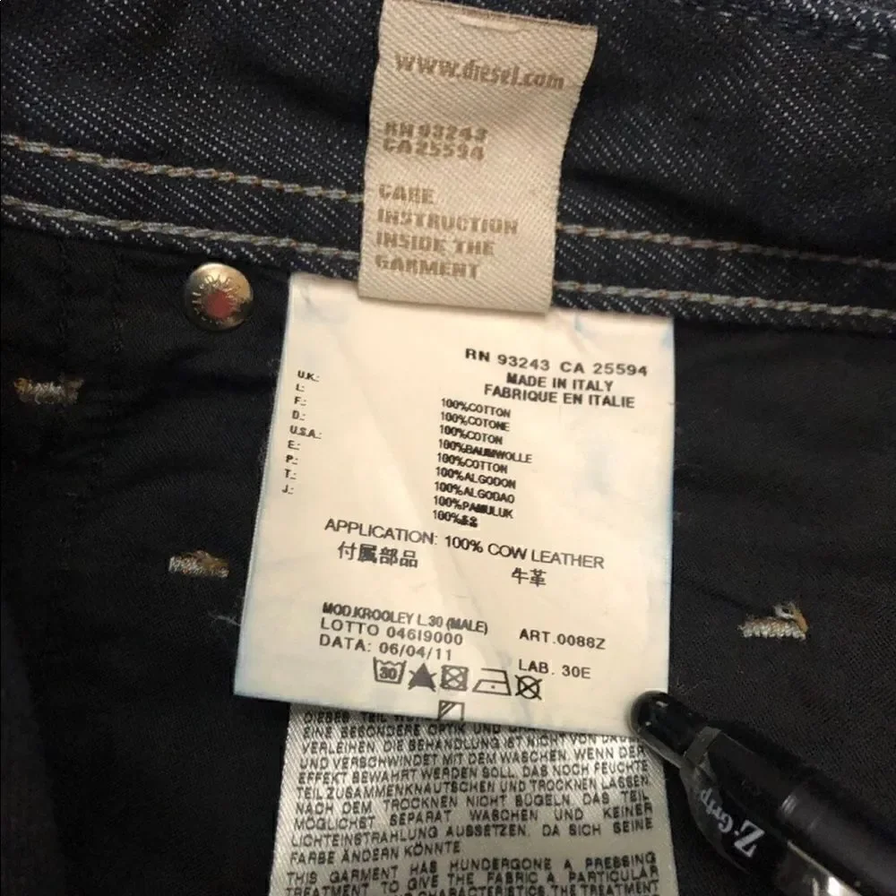 Diesel Italy krooley men’s regular slim carrot jeans size 26X30